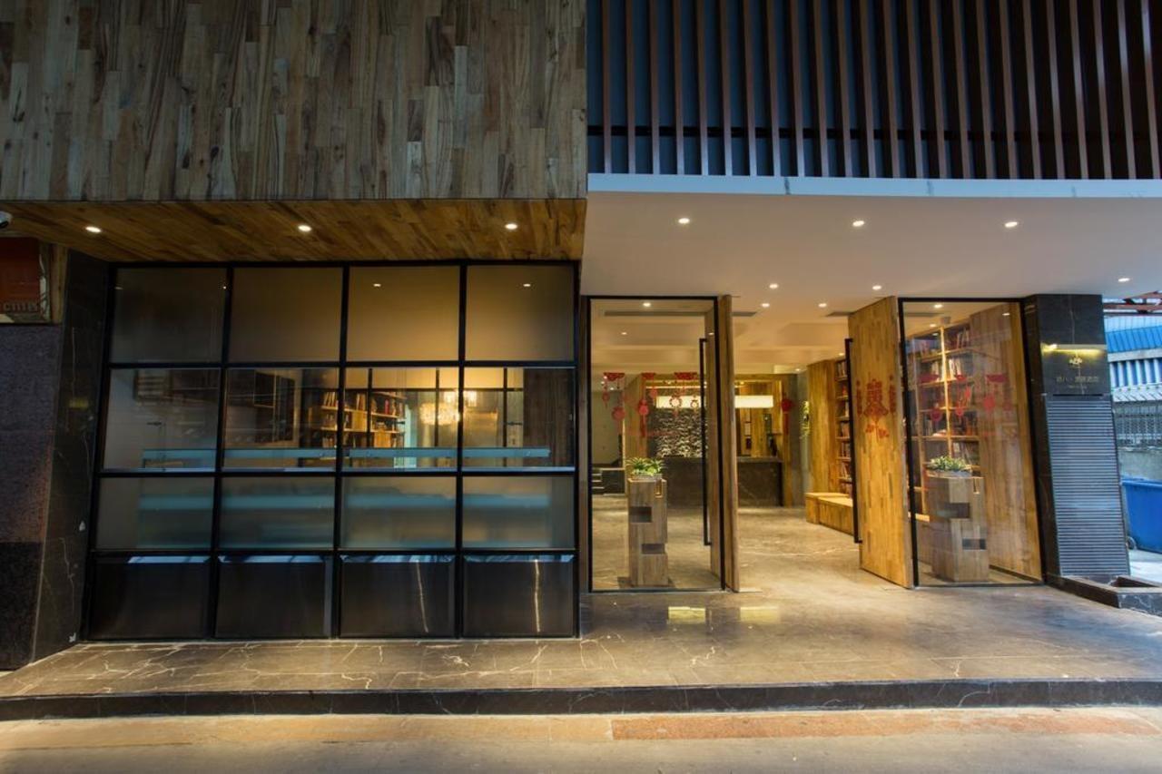 Yat House Hotell Guangzhou Exteriör bild