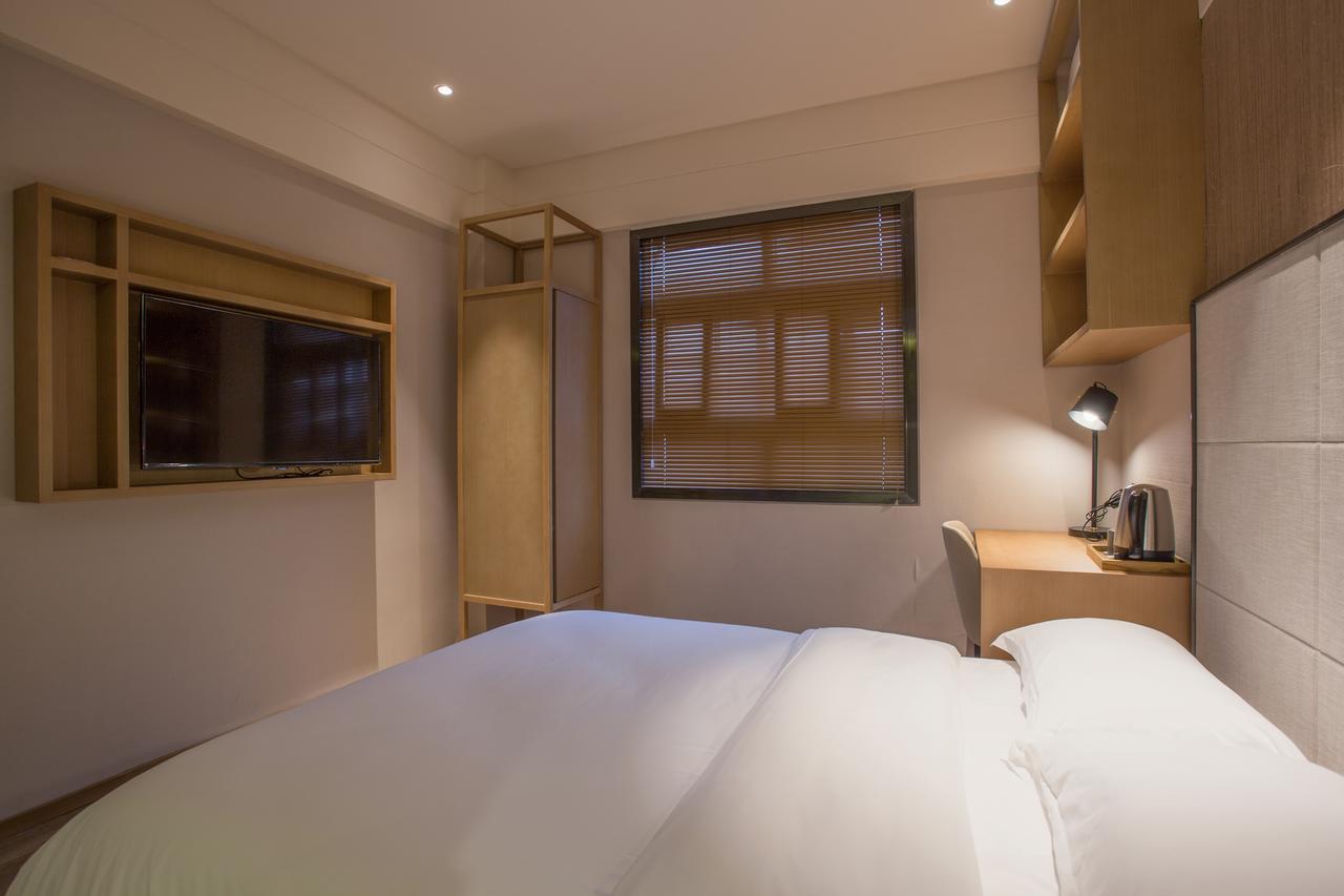 Yat House Hotell Guangzhou Exteriör bild
