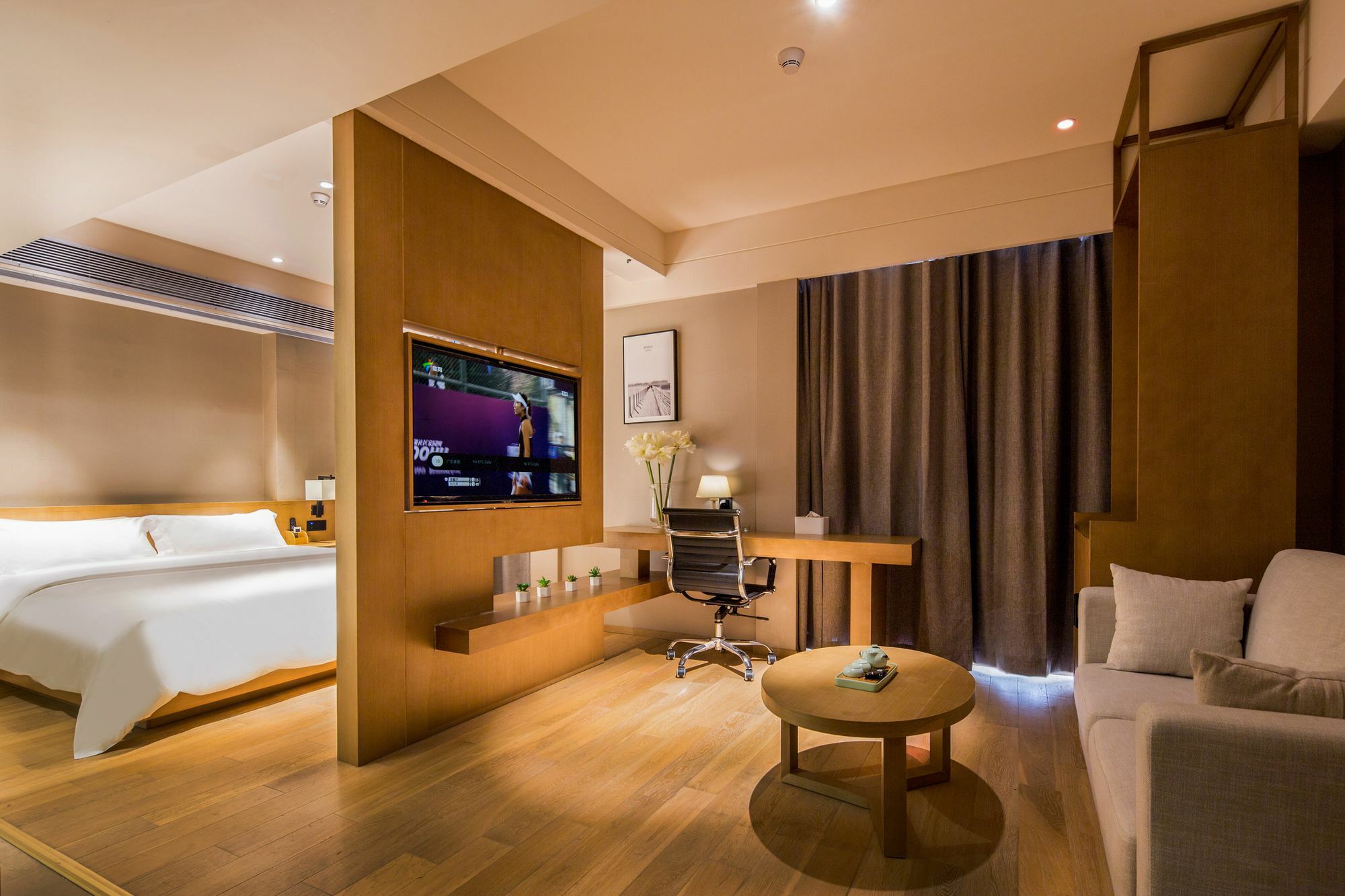 Yat House Hotell Guangzhou Exteriör bild